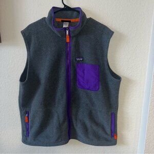 Patagonia Men’s Synchilla Grey with Purple Accents Vest Size XLarge